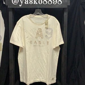 Men’s NWT American Eagle T-shirt
